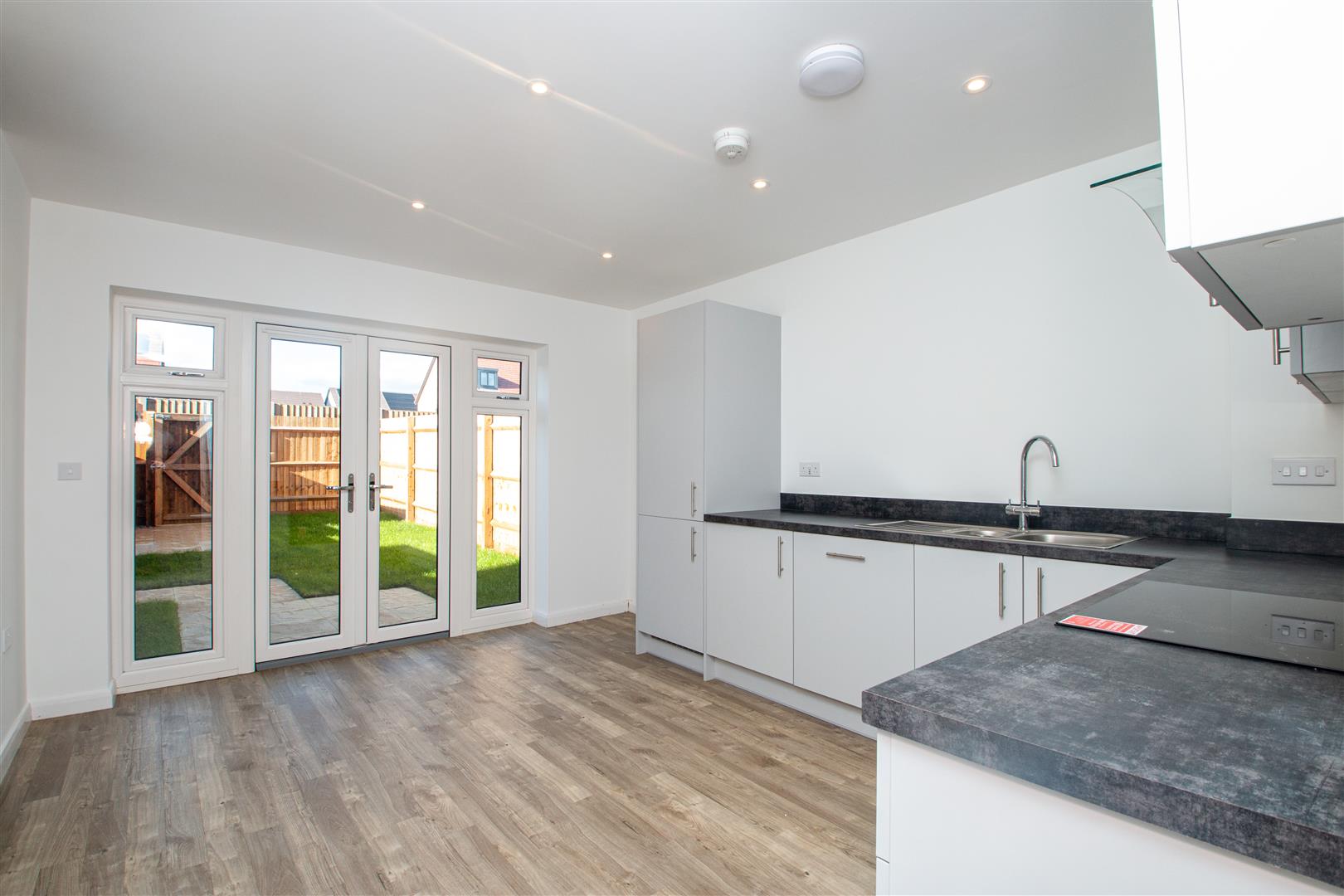 Lakenvelder Way, Whitehouse, Milton Keynes